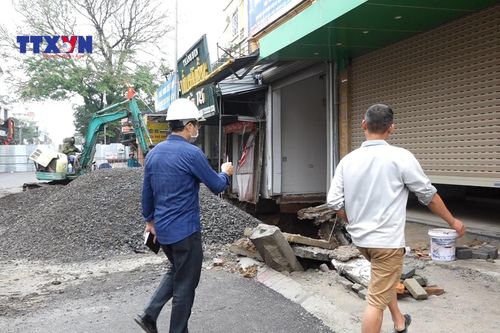 Tiến hành lấp hố tử thần Chương Mỹ theo khuyến nghị của các chuyên gia
