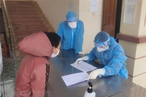 Thêm 6 ca mắc mới COVID-19, được cách ly sau khi nhập cảnh