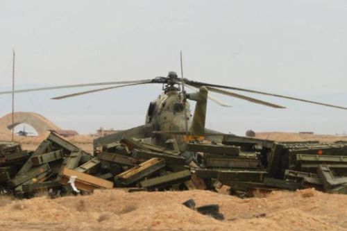 Bất ngờ trực thăng Nga bị tấn công, thế trận Syria 'đảo chiều' phút chốc?