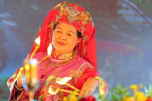 Hơn 30 năm bảo tồn tín ngưỡng thờ Mẫu