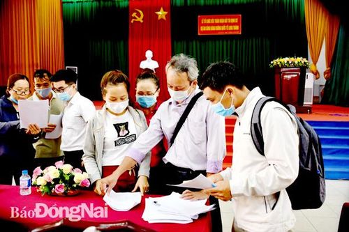 Không để chậm tiến độ giải phóng mặt bằng