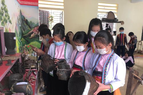 Tăng cường giáo dục giá trị văn hóa truyền thống trong trường học