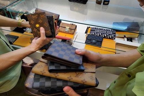 Tiếp tục phát hiện nhiều vụ buôn lậu, gian lận thương mại