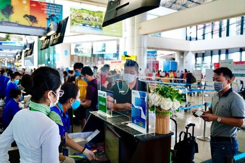 Tăng cường các giải pháp bảo đảm trật tự an toàn giao thông dịp nghỉ lễ 30-4, 1-5