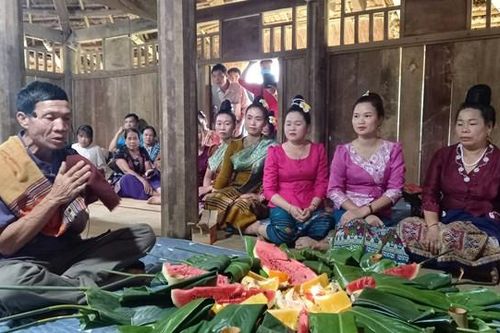 Đặc sắc lễ mừng cơm mới của dân tộc Lào