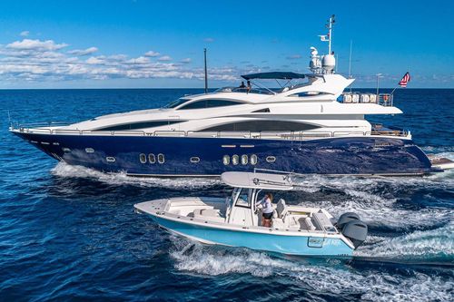 Du thuyền Sunseeker Kefi - hàng loạt trang bị vui chơi ngoài trời
