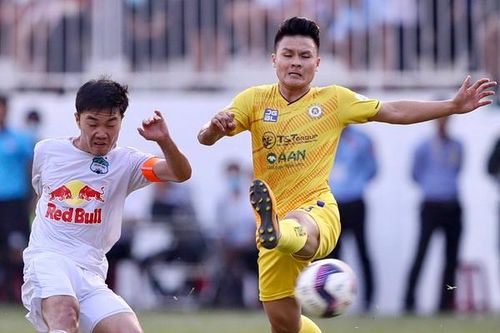 CLB Hà Nội dưới thời HLV Hàn Quốc: Đua vô địch hay trụ hạng?