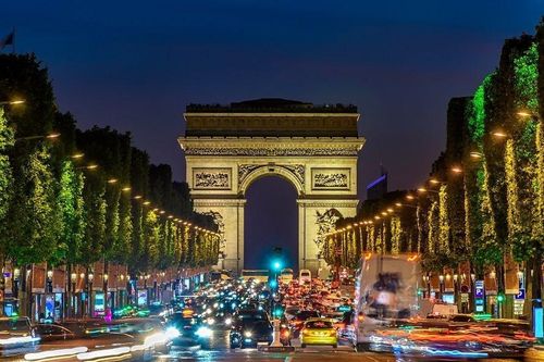 Những đại lộ nổi tiếng thu hút du khách thế giới