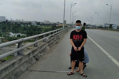 Hải Dương: Mâu thuẫn do nợ tiền taxi, hẹn nhau hỗn chiến, 1 người chết