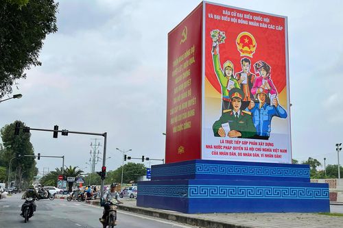 Hà Nội trang hoàng rực rỡ chào mừng bầu cử đại biểu Quốc hội khóa XV