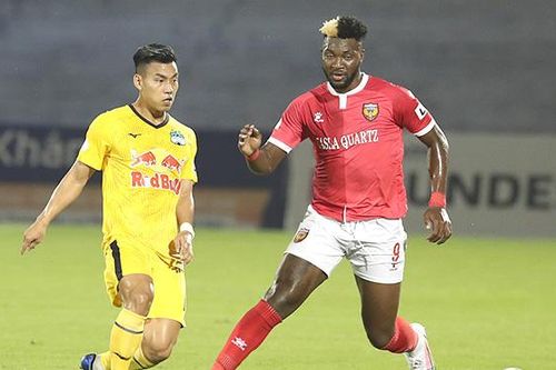 Nhóm cuối bảng V-League 'khóc thét' vì ngoại binh