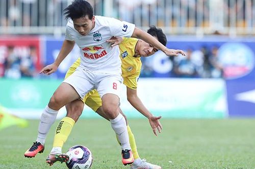 Vòng 10 LS V-League 2021: Như một 'khúc cua'