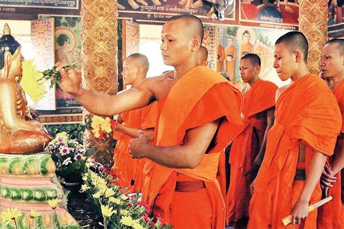 Ấm áp Tết cổ truyền Chôl Chnăm Thmây