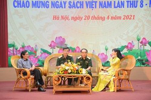 Giao lưu chào mừng Ngày Sách và Văn hóa đọc