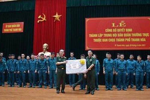 Thanh Hóa: Công bố quyết định thành lập Trung đội Dân quân thường trực
