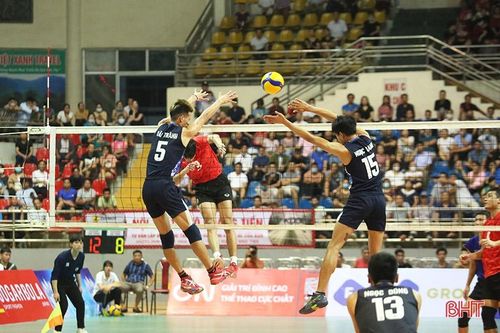 Hà Tĩnh tuột giải ba bóng chuyền Cúp Hùng Vương 2021 trước Thể Công
