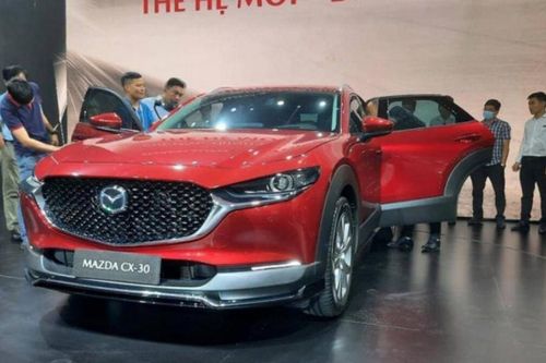 Mazda CX-3 và CX-30 ra mắt tại Việt Nam, đánh chiếm phân khúc xe gầm cao