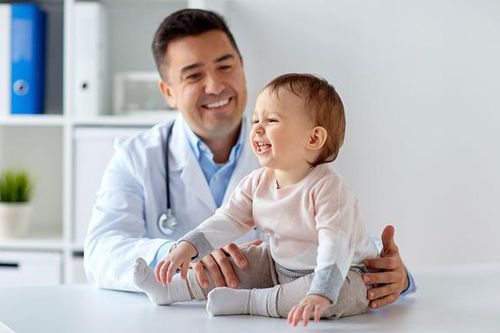 Chủ động phòng tránh 8 bệnh trẻ hay mắc trong mùa hè nắng nóng