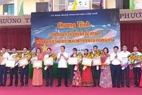 Huyện Cẩm Khê tuyên truyền về chủ quyền biển, đảo Việt Nam