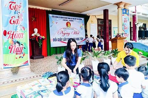 Làm việc nhỏ bằng trái tim lớn