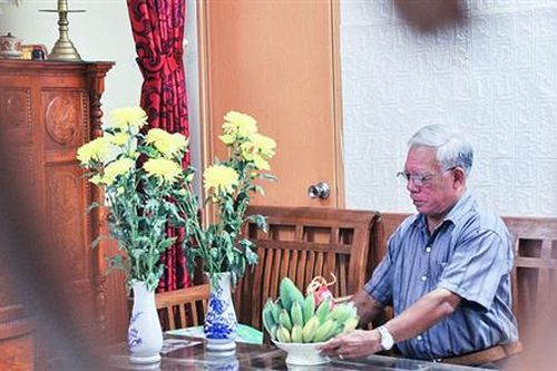 Mâm cơm ngày giỗ Tổ