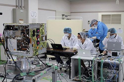 Đẩy mạnh phát triển công nghệ vũ trụ