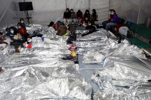 Biên giới Mexico: Hàng nghìn trẻ em ở biên giới chờ đợi giấc mơ Mỹ