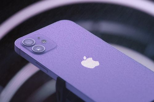 Apple ra mắt iPhone mới màu tím, iPad M1, AirTag và iMac