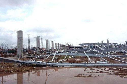 Nhà xưởng rộng hơn 95.000 m2 ở Quảng Ninh đổ sập