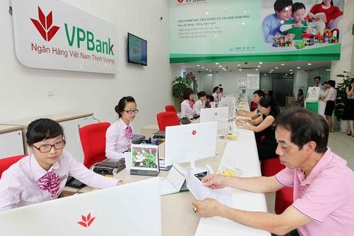 Dòng tiền đổ vào ngân hàng đang chậm lại