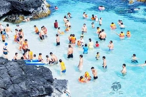 Lý Sơn 'cháy phòng' dịp Lễ 30-4 và ngày 1-5