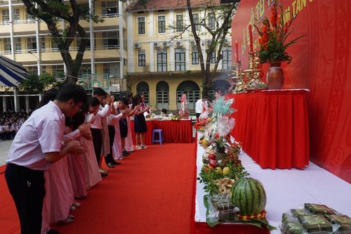 Trường học tổ chức Lễ giỗ Quốc tổ Hùng Vương: Để học sinh hướng về nguồn cội