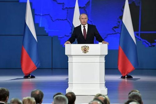 Ông Putin đọc thông điệp liên bang khi Covid-19 hoành hành và căng thẳng với phương Tây