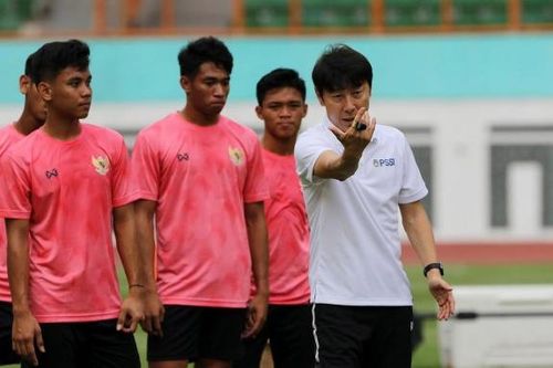 ĐT Indonesia phát 'thông điệp' có lợi cho tuyển Việt Nam