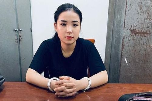 Bắt 'Hot girl bún bò Huế' mua bán ma túy