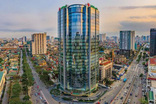 VPBank lãi trước thuế 4.000 tỷ đồng, tăng trưởng 37,6%