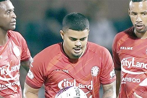 V.League thành bại tại ngoại binh