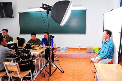 Triển khai làm căn cước công dân lưu động trên các đảo phường Vĩnh Nguyên
