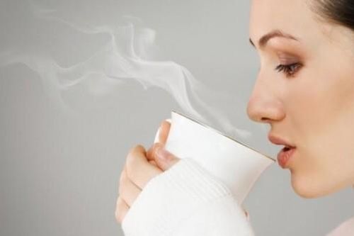 Sẽ ra sao nếu bạn uống nước ấm mỗi ngày?