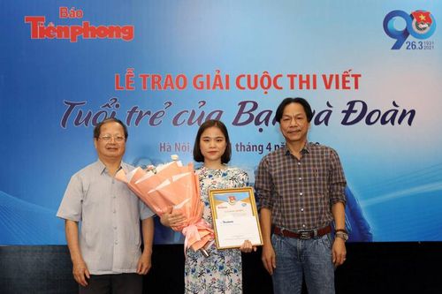 Hơn 1.200 bài dự thi 'Tuổi trẻ của bạn và Đoàn'