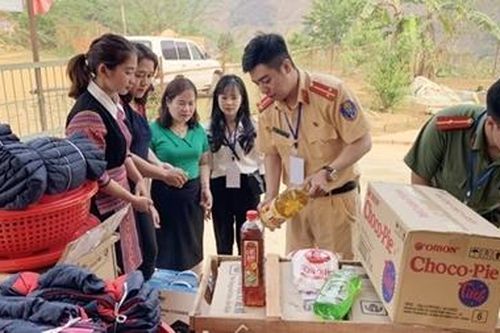 'Nuôi em Mộc Châu' lan tỏa tình người