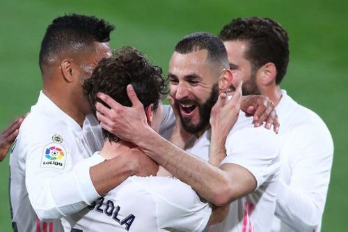 Real Madrid chiếm ngôi đầu của Atletico