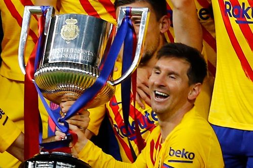 'Messi sắp gia hạn hợp đồng với Barca'