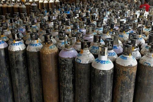 24 bệnh nhân Covid-19 tử vong do rò rỉ bình oxy
