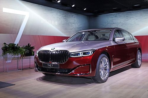 BMW ra mắt 7-Series bản đặc biệt mang phong cách giống xe Maybach