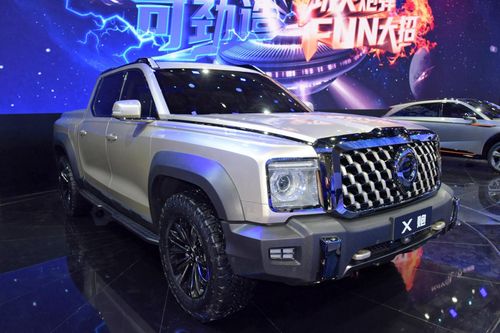 Hãng xe Trung Quốc ra mắt bán tải cỡ lớn dùng động cơ hybrid