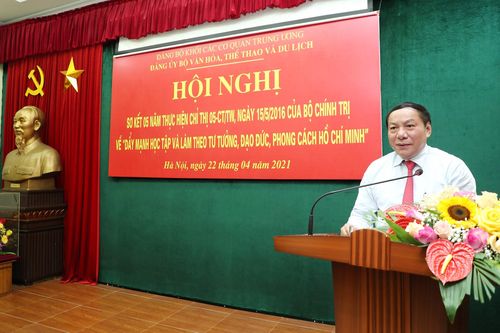 Bộ trưởng Nguyễn Văn Hùng: Học tập và làm theo Bác phải thực chất, thường xuyên