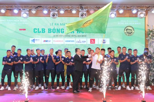 Ra mắt CLB bóng đá hạng nhì Hòa Bình