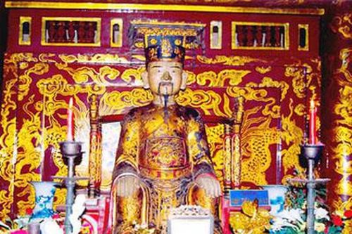 Ai đặt vạc dầu, nuôi hổ báo, cột đồng nung đỏ trừng phạt tội phạm?