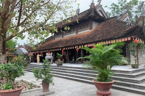Khí thiêng Bạch Hạc